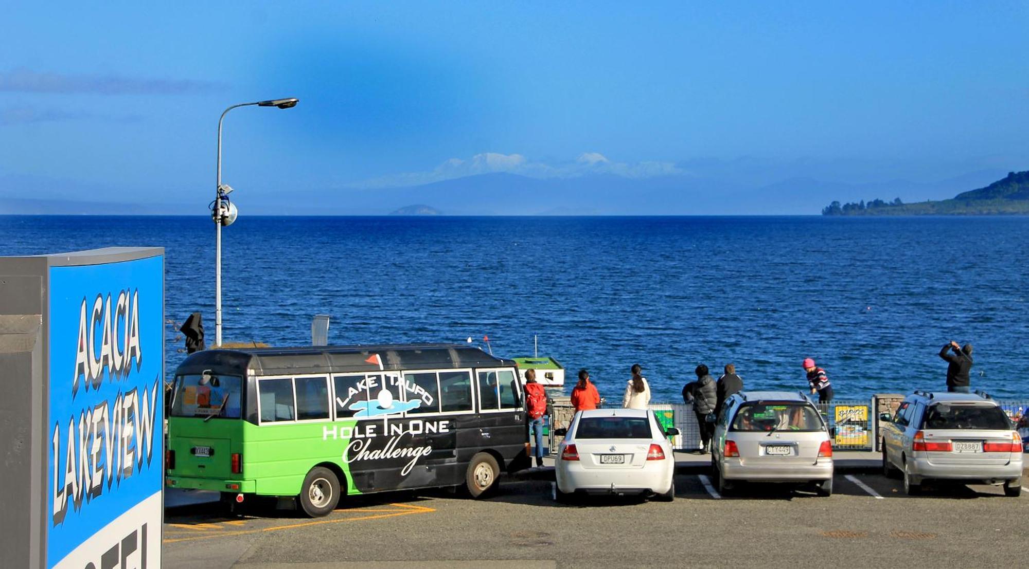Acacia Lake View Motel Taupo Oda fotoğraf